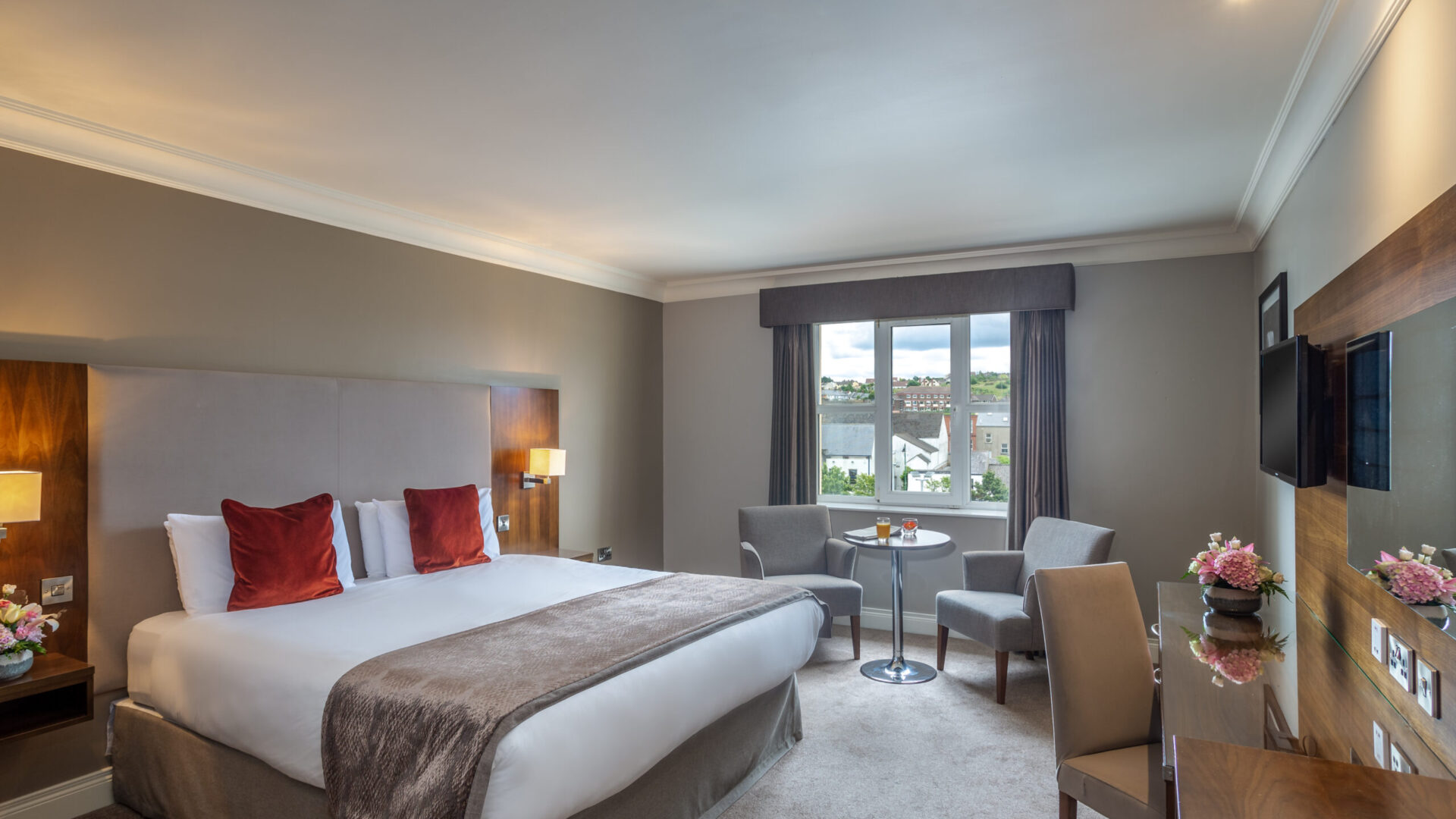 banner-image-desktop