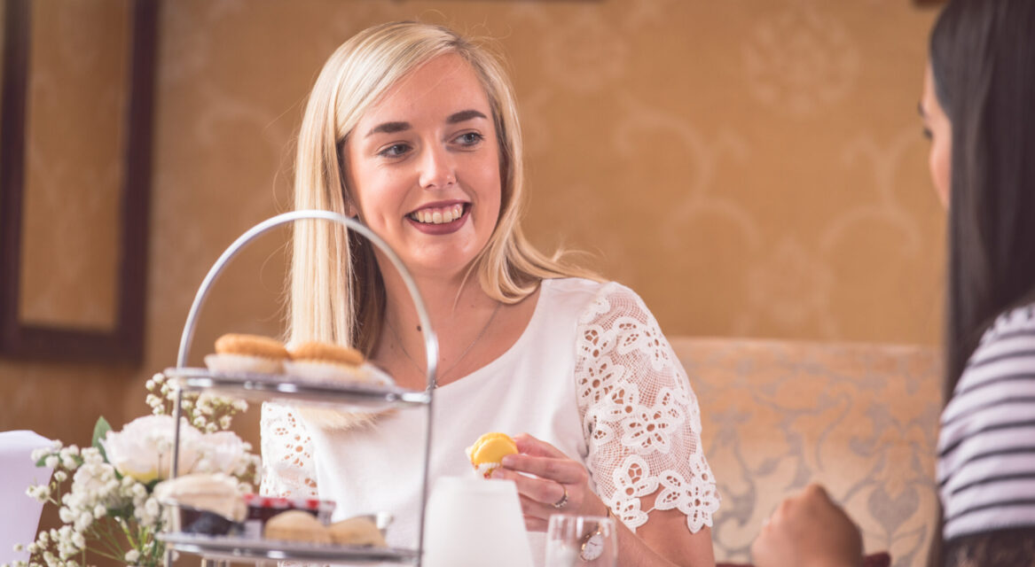 Macaroon with Afternoon Tea