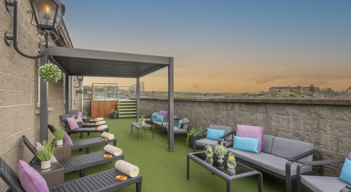 Morning Sunrise Outdoor Hottub 1