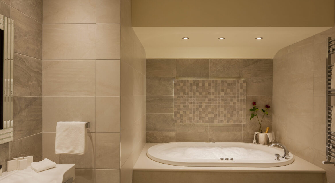 Penthouse Suite Bathroom