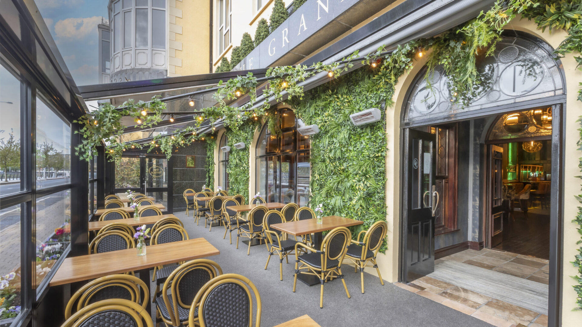 banner-image-desktop